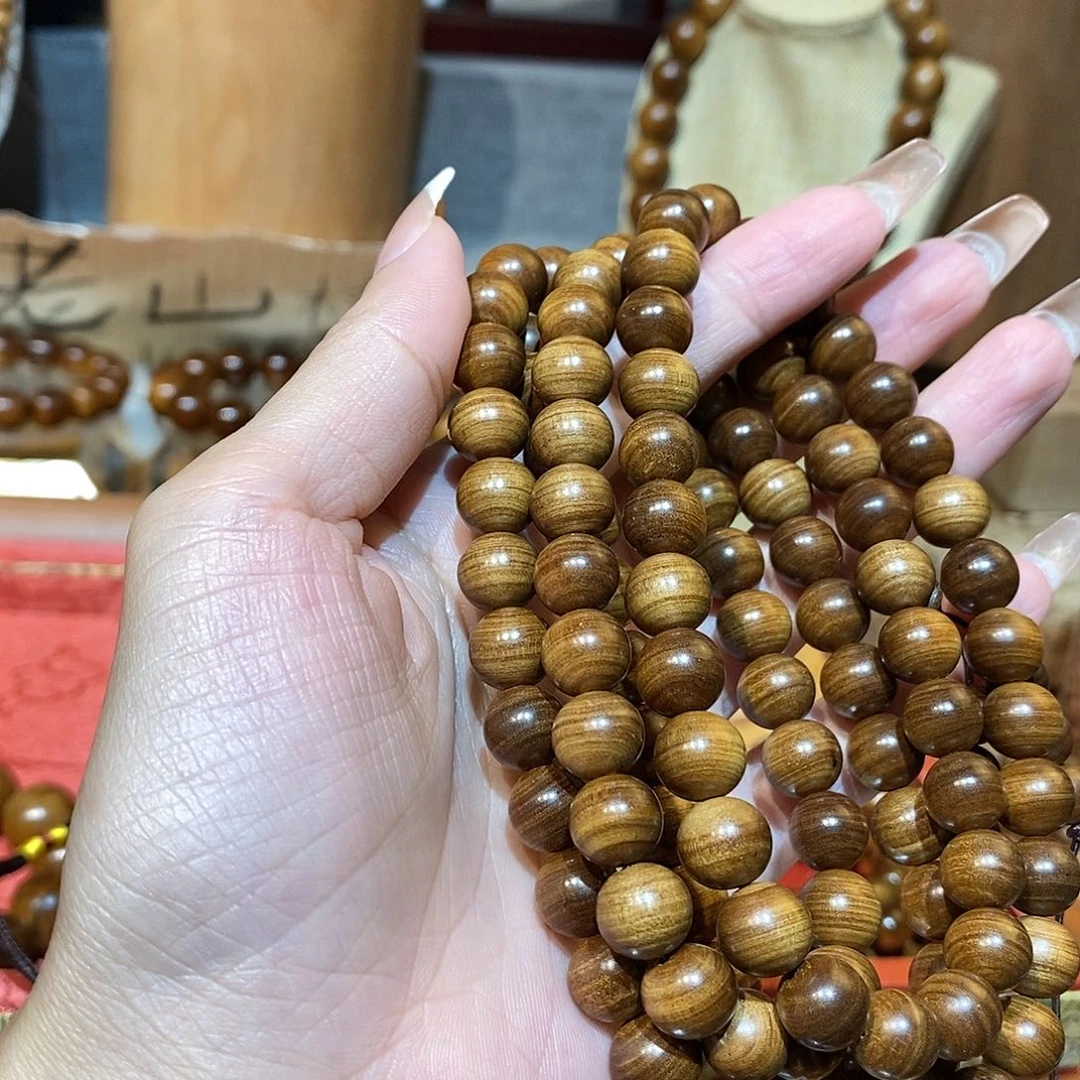 老山檀香黑肉沉水1.0/108颗