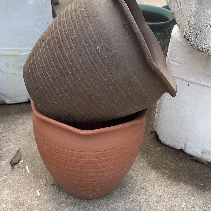 红陶红陶黑陶两个口径20高度20