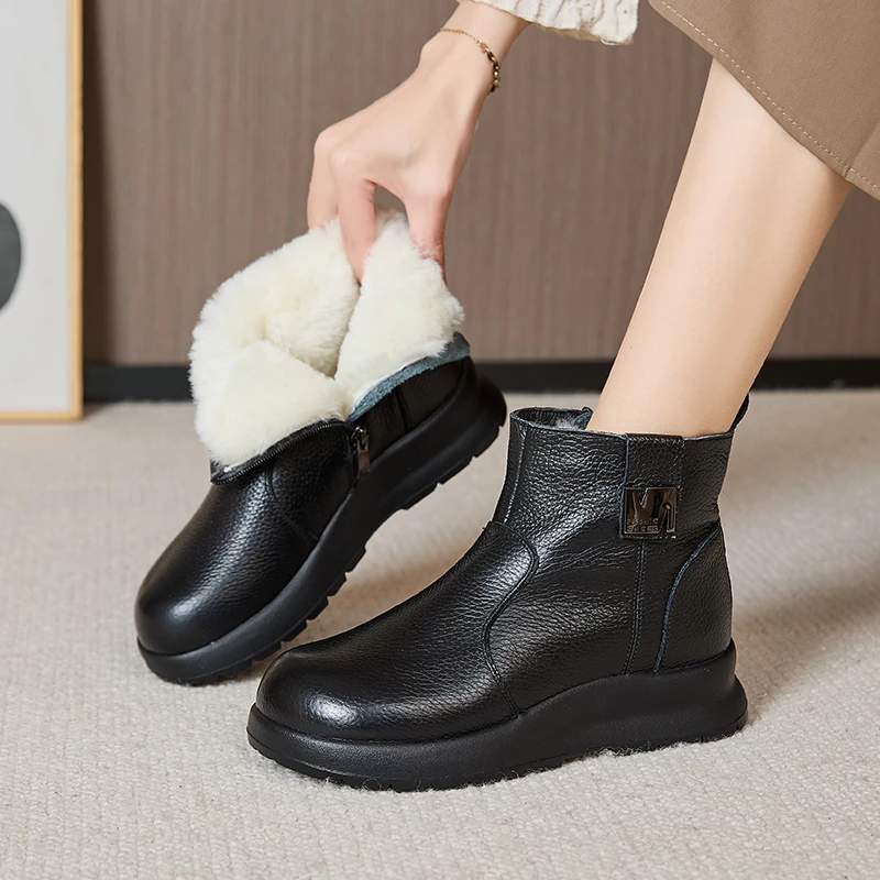 冬季新款真皮妈妈棉鞋防滑短靴中老年加绒保暖妈妈皮鞋真皮软底