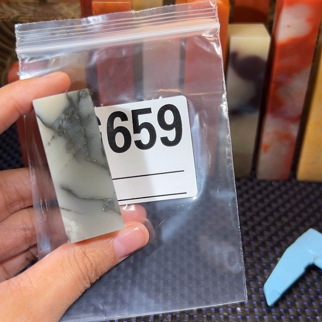 【闪购商品】寿山石印石W*W老挝石