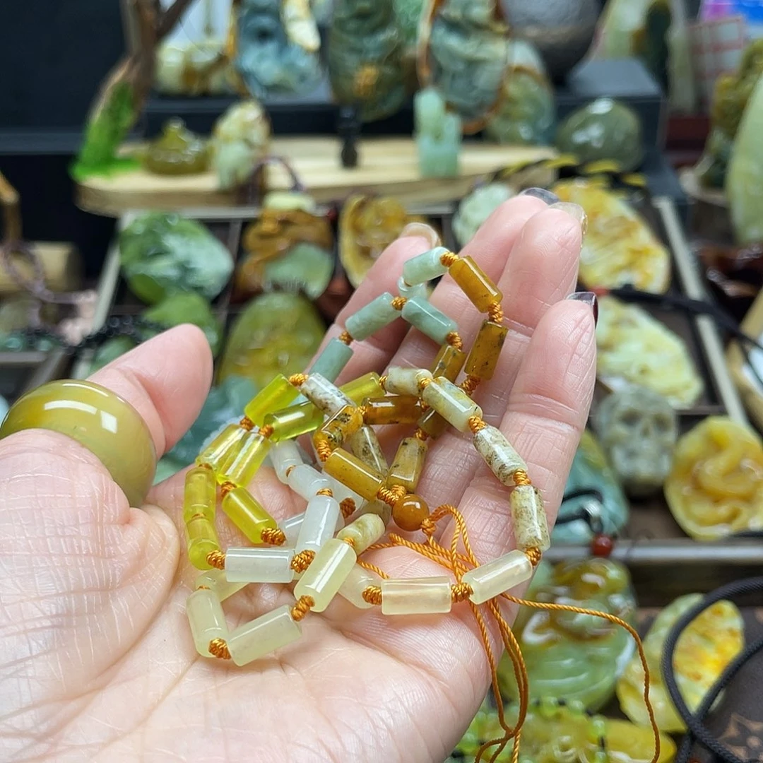 蛇纹石玉颈饰未镶嵌一**浅花玉链子