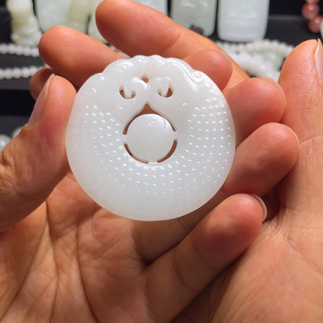 和田玉未镶嵌挂件