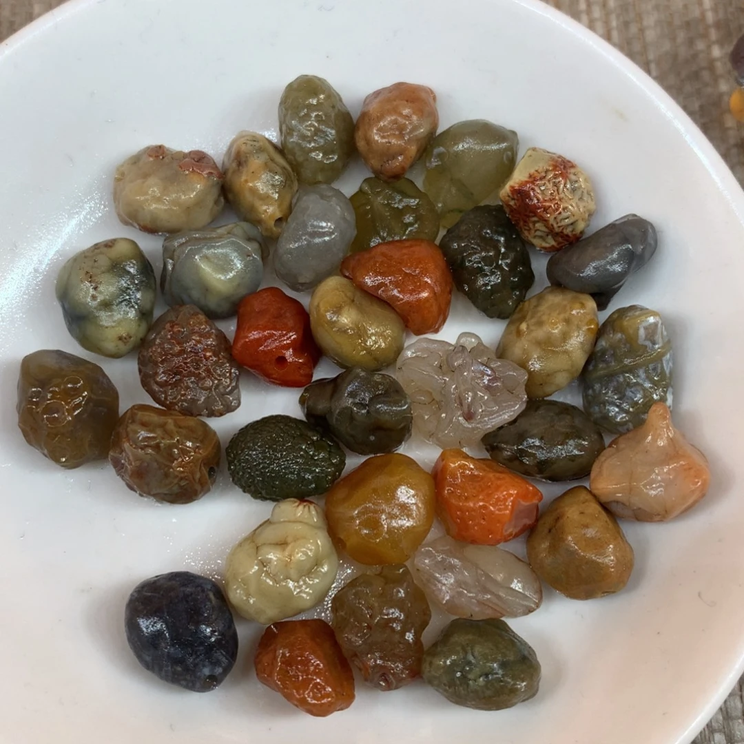 玛瑙/玉髓未镶嵌阿拉善戈壁玛瑙