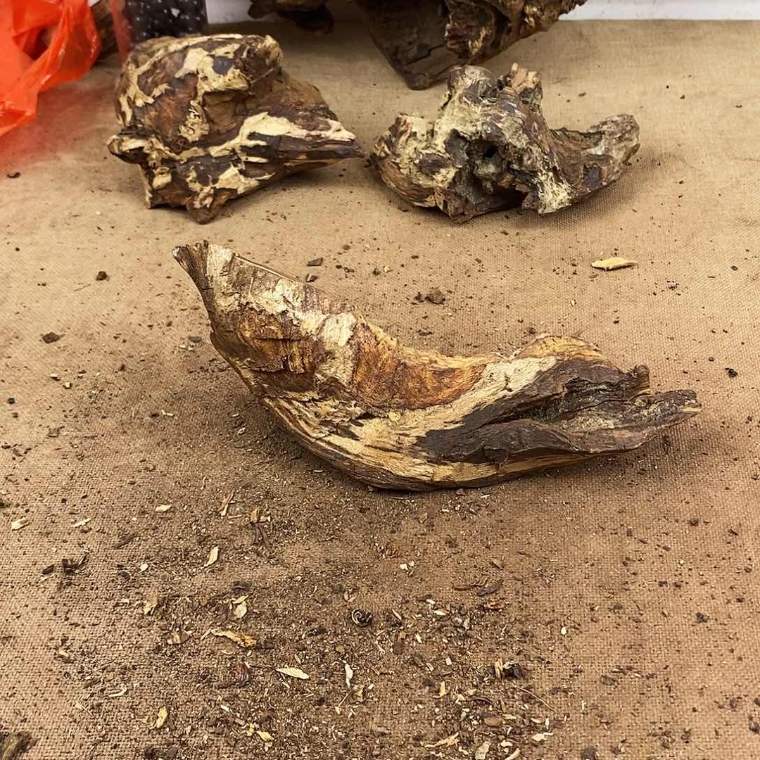 木山*原材料…………………