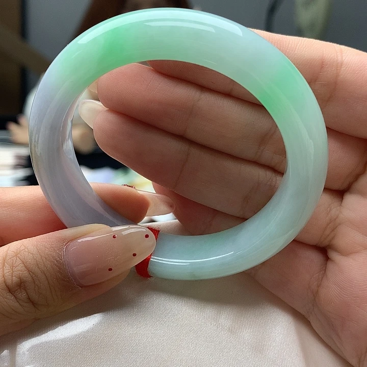 定制翡翠未镶嵌翡翠手镯52