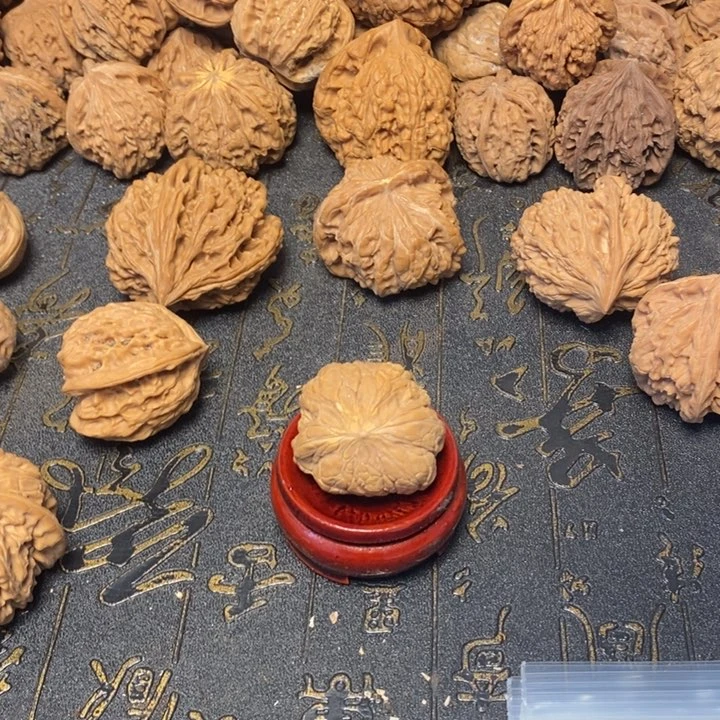 z***x文玩核桃吊坠文玩核桃异形单只