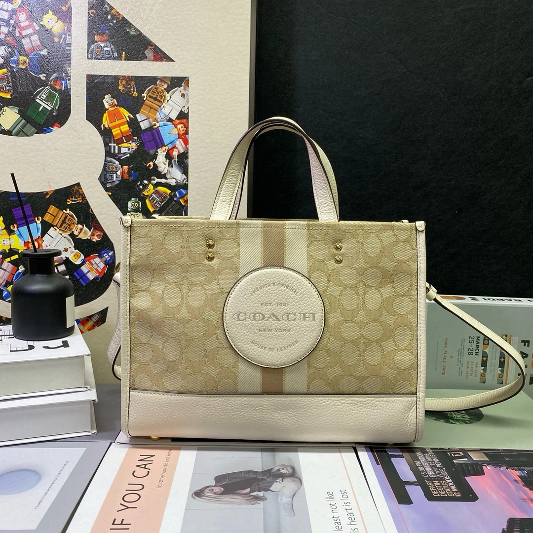 95新 COACH/蔻驰 23018斜挎包29*22