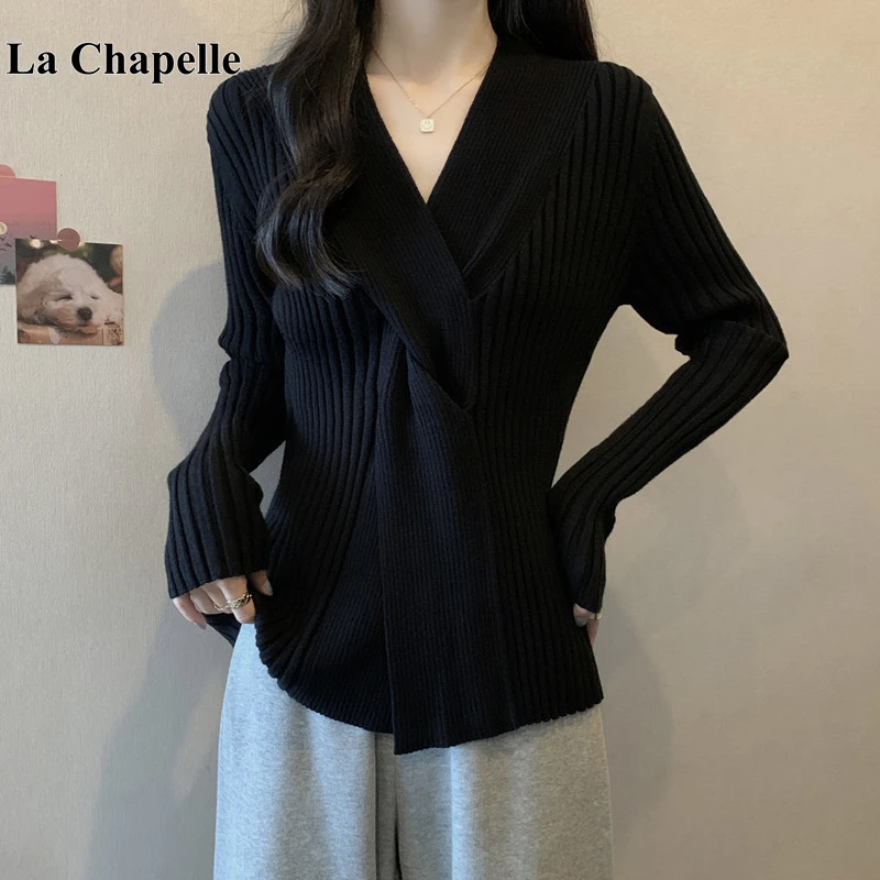 拉夏贝尔大码女装V领纽扣长袖针织衫女秋冬款胖妹妹修身内搭上衣