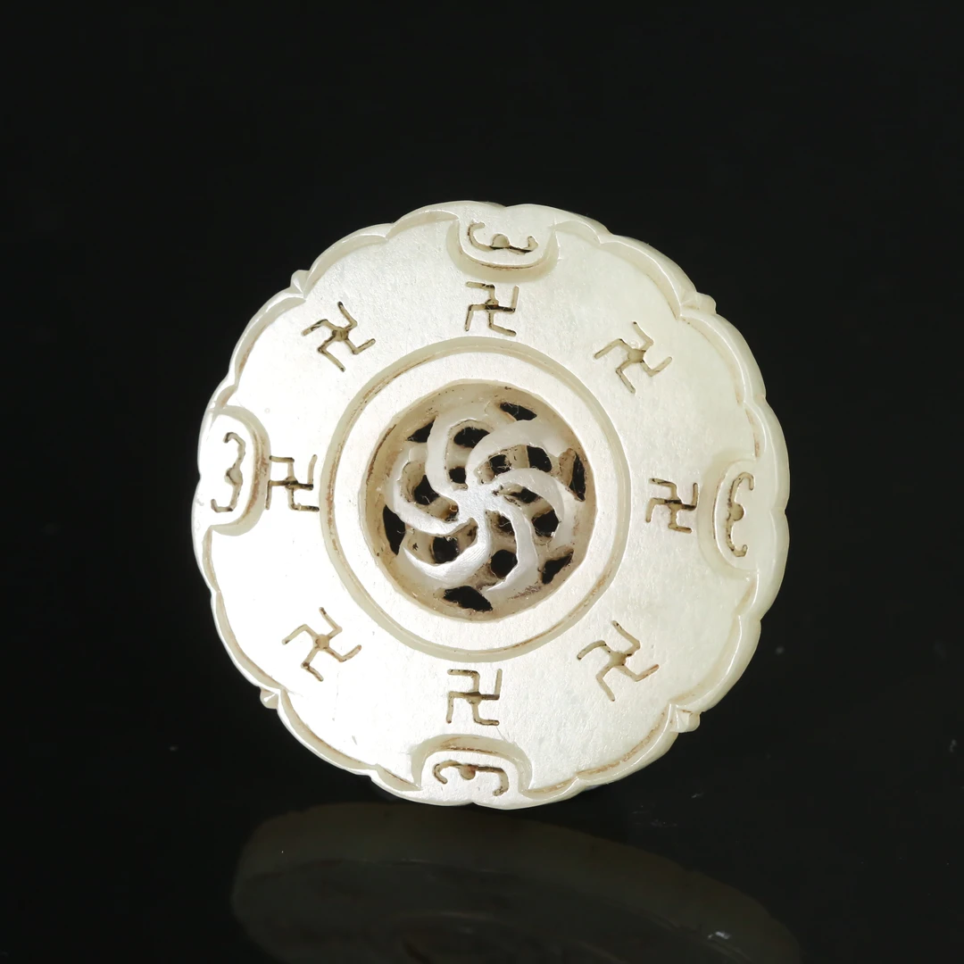 二十世纪和田玉万字纹转心佩ACZL2509251018