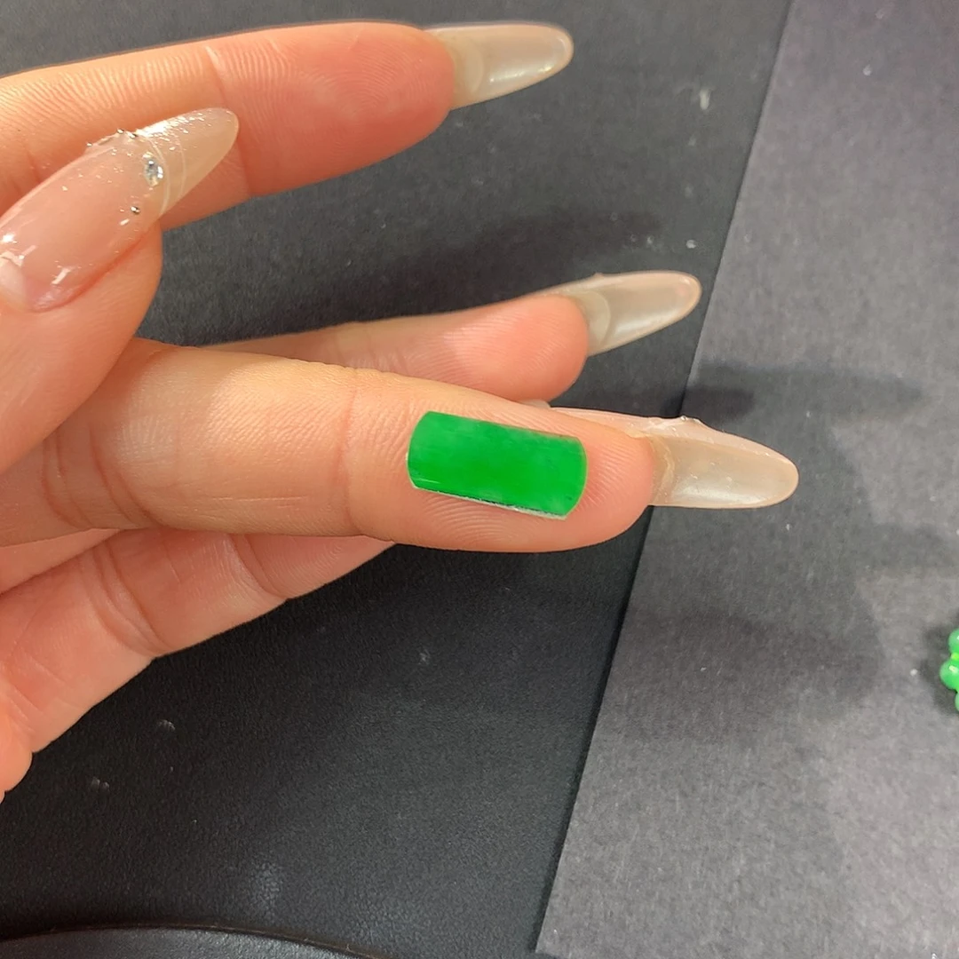 翡翠散珠14.39/6.2/1.74翡翠翡翠