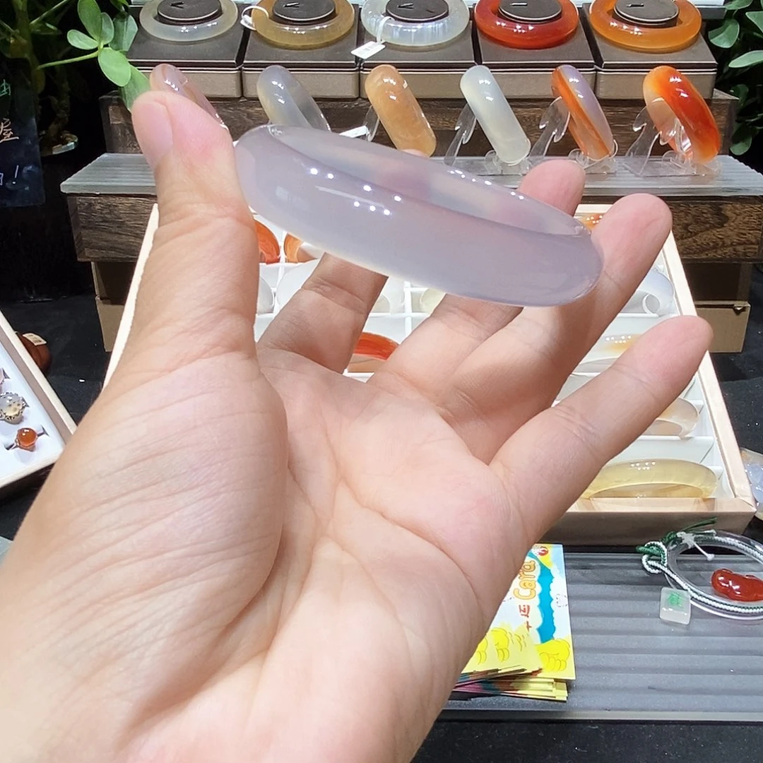 玛瑙/玉髓未镶嵌手镯
