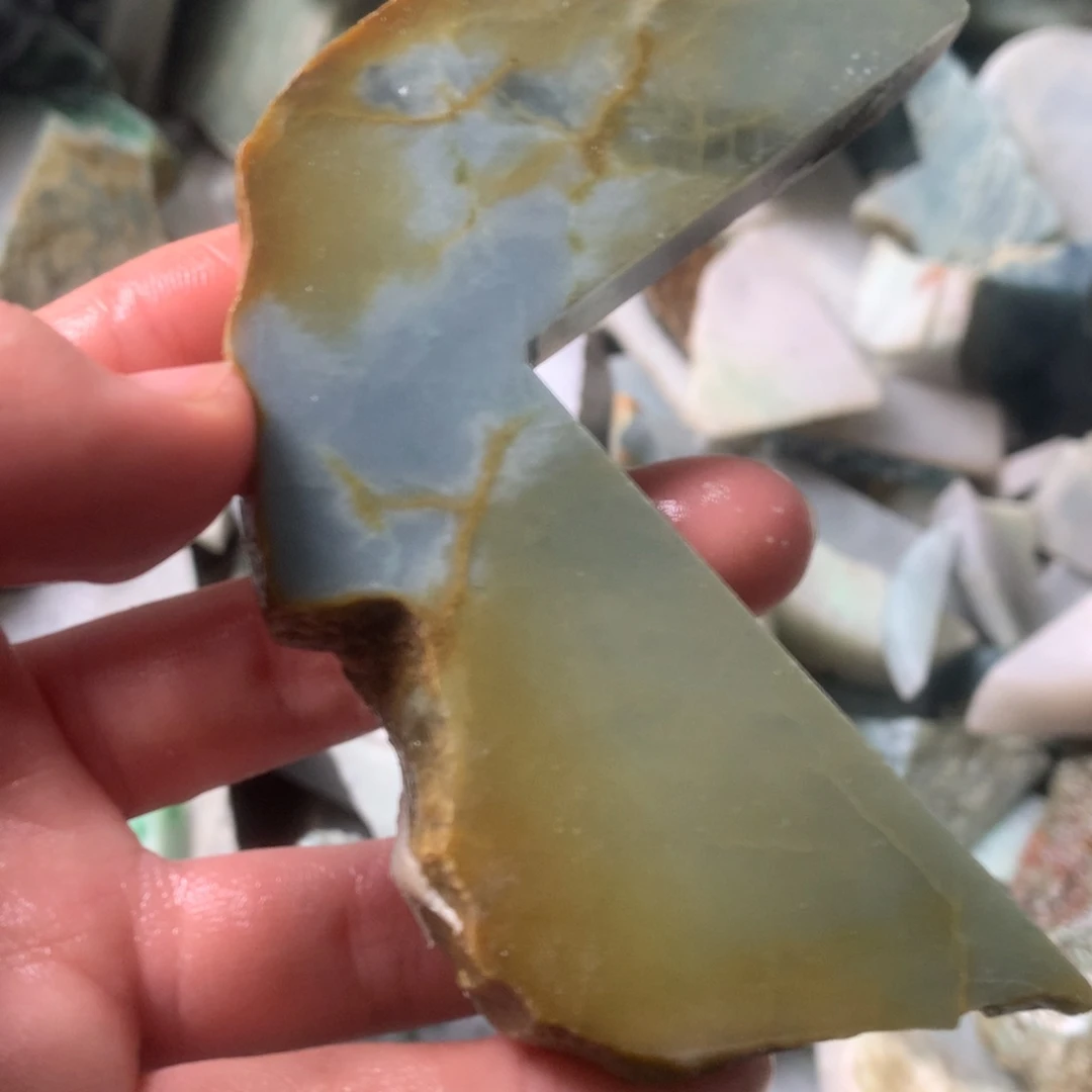 翡翠颈饰未镶嵌缅甸翡翠