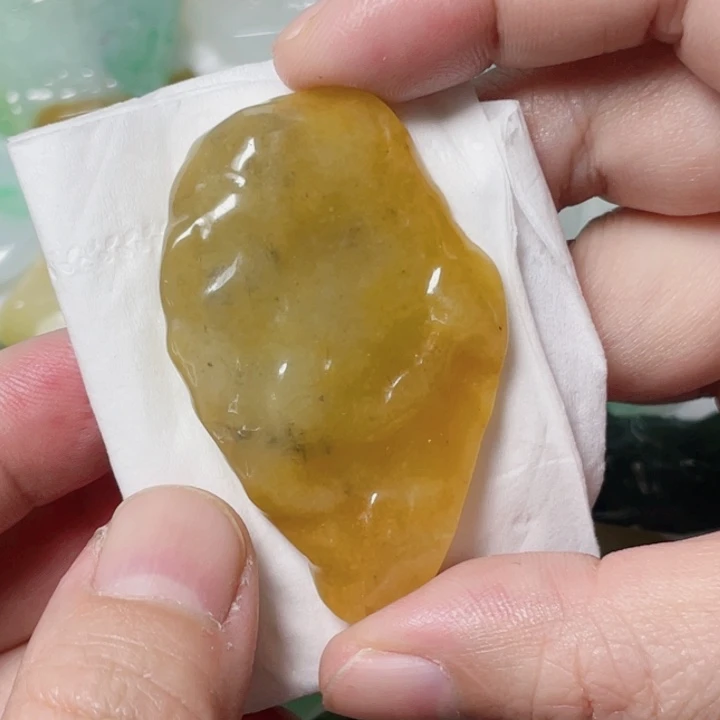 定制翡翠未镶嵌包工