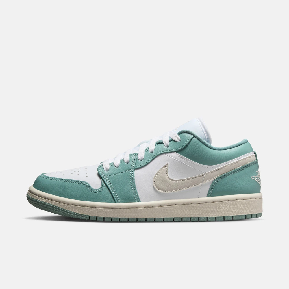NIKE耐克2025女子运动鞋WMNS AIR JORDAN 1 LOW篮球鞋DC0774-138