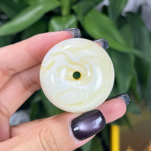 俄料金白荧光拉丝平安扣吊坠锁骨链天然原矿琥珀蜜蜡