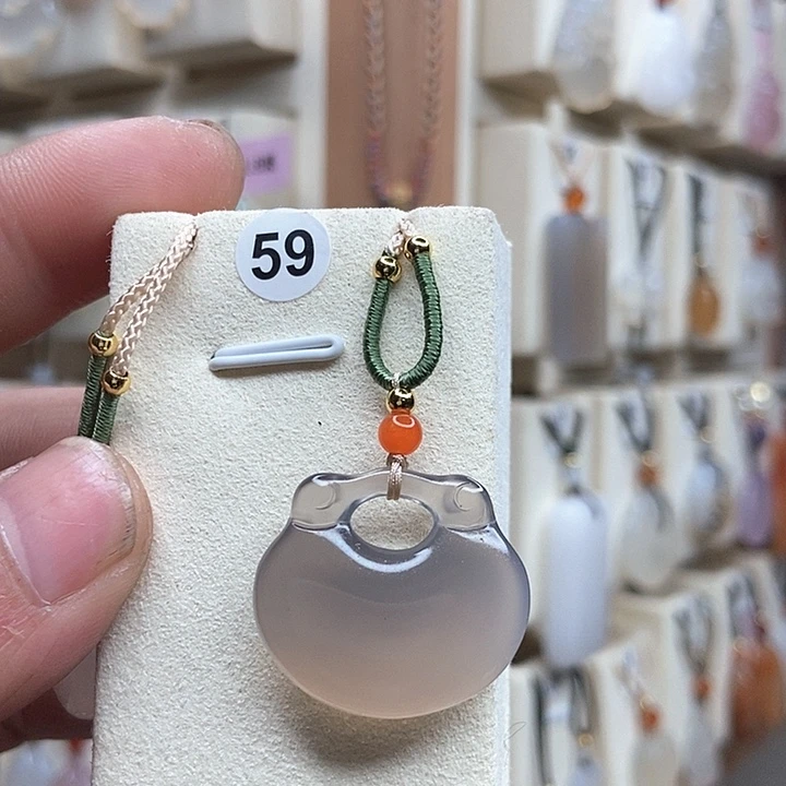 玛瑙/玉髓颈饰未镶嵌零**度