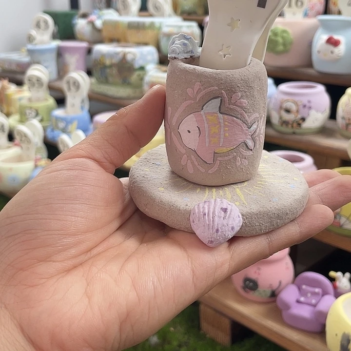 64…..手工手绘花盆