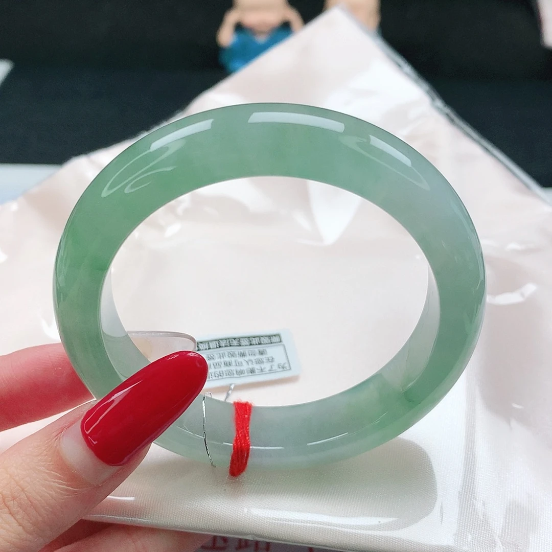 绵***未镶嵌手镯翡翠53圈