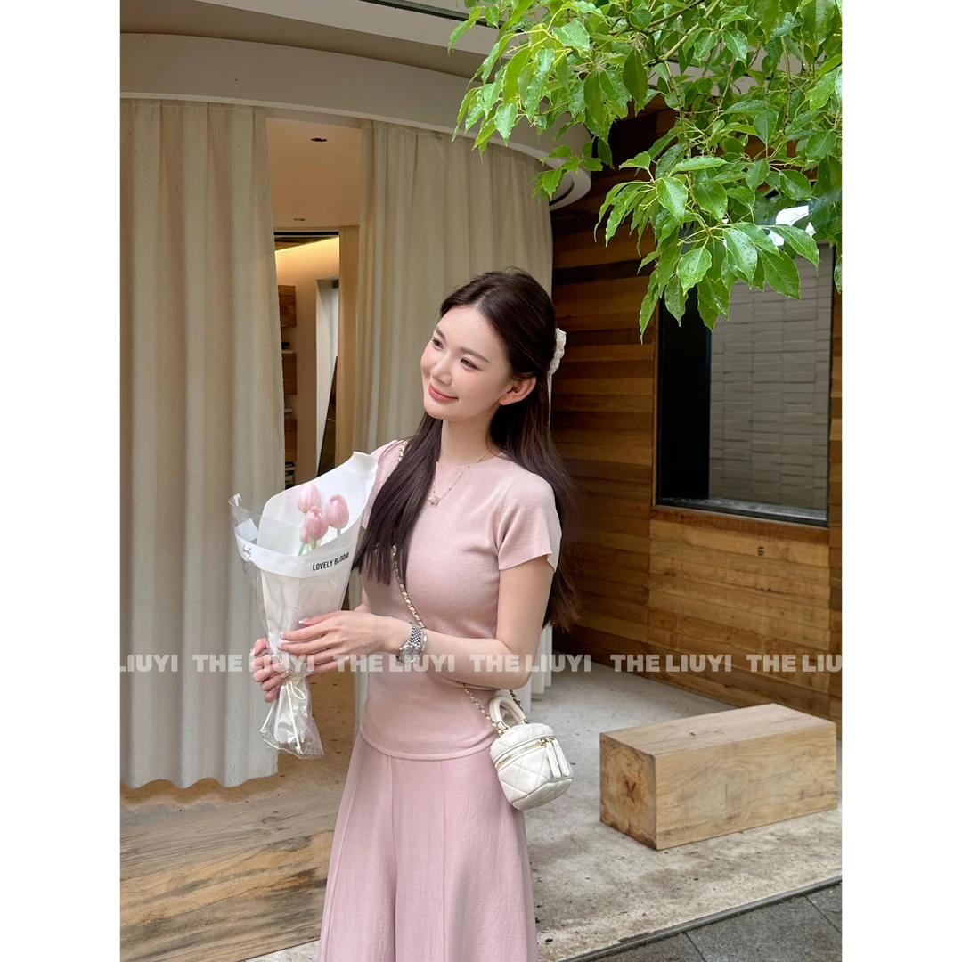 【LIUYI】温柔滤镜~夏季气质显瘦冰丝针织上衣560226