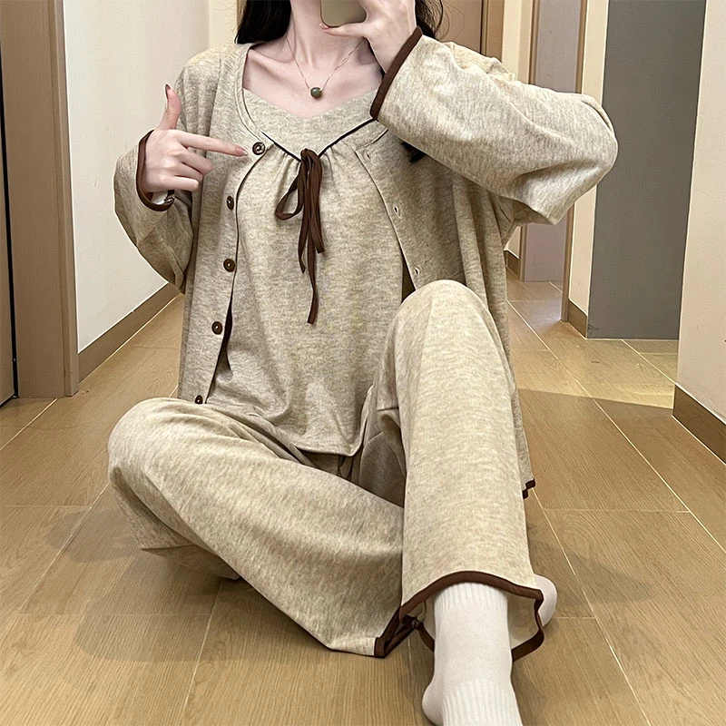 春秋新款高级感厚款长袖长裤休闲睡衣女士带胸垫可外穿吊带三件套