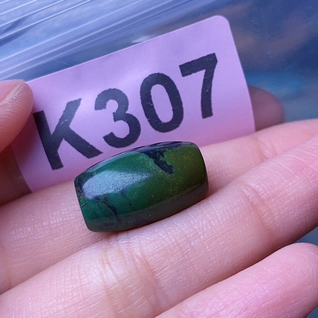 十堰原生态绿石头特色手工配饰