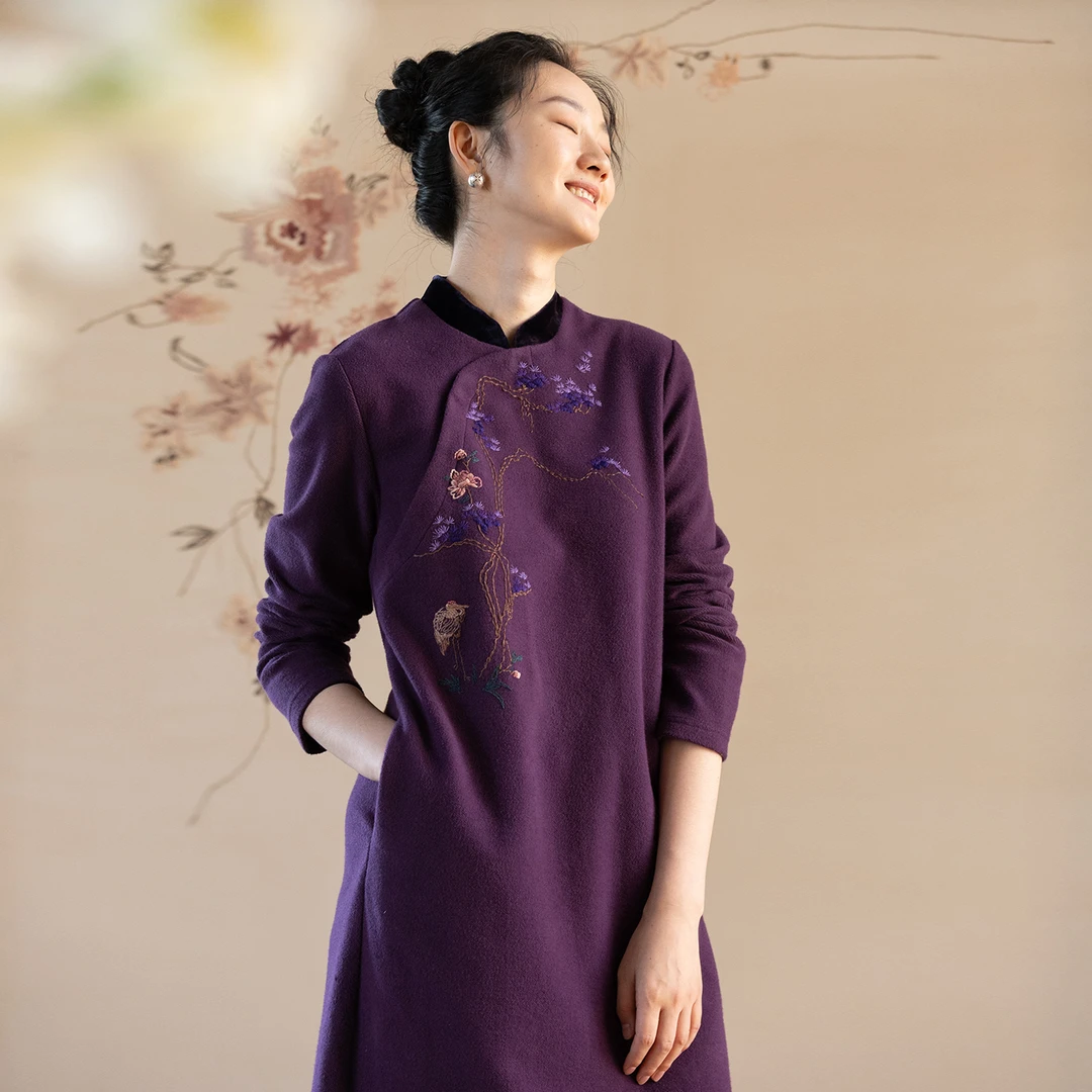 牧衣游原创 手工刺绣32支纯棉连衣裙冬文艺宽松新中式长裙 栖霜叶