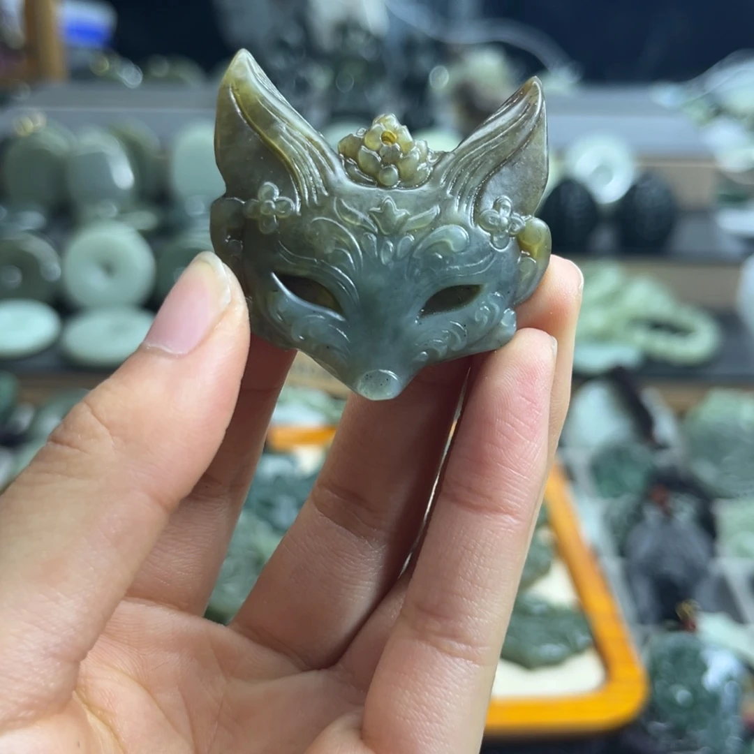 十***寸和田玉未镶嵌颈饰