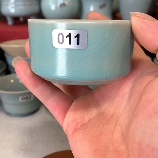 汝官窑釉色，扳指杯，