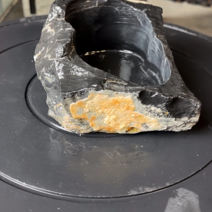 红陶错**风石头花盆