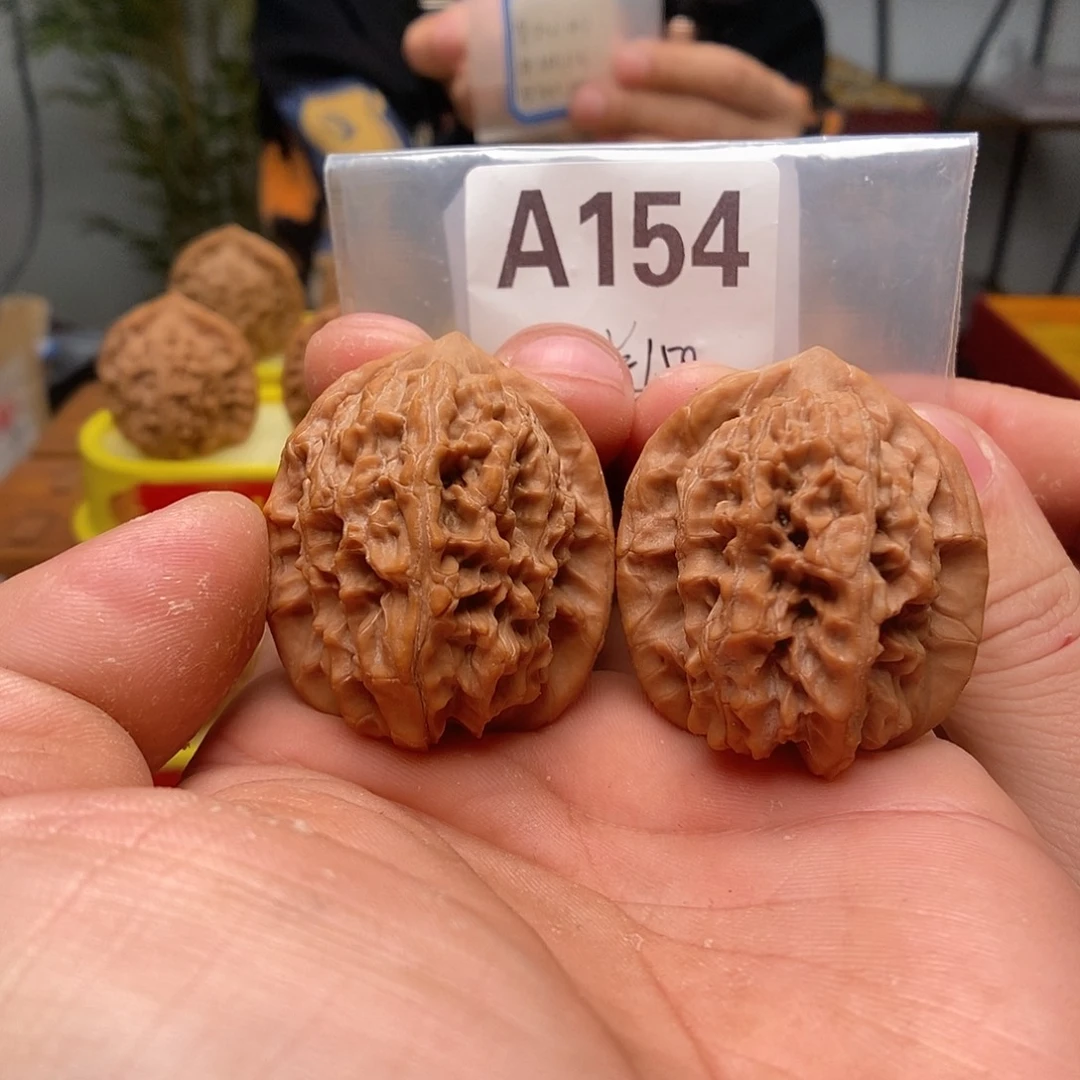 吊坠文玩核桃马老四36+