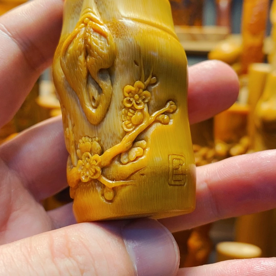 涤纶玉竹梅花作品