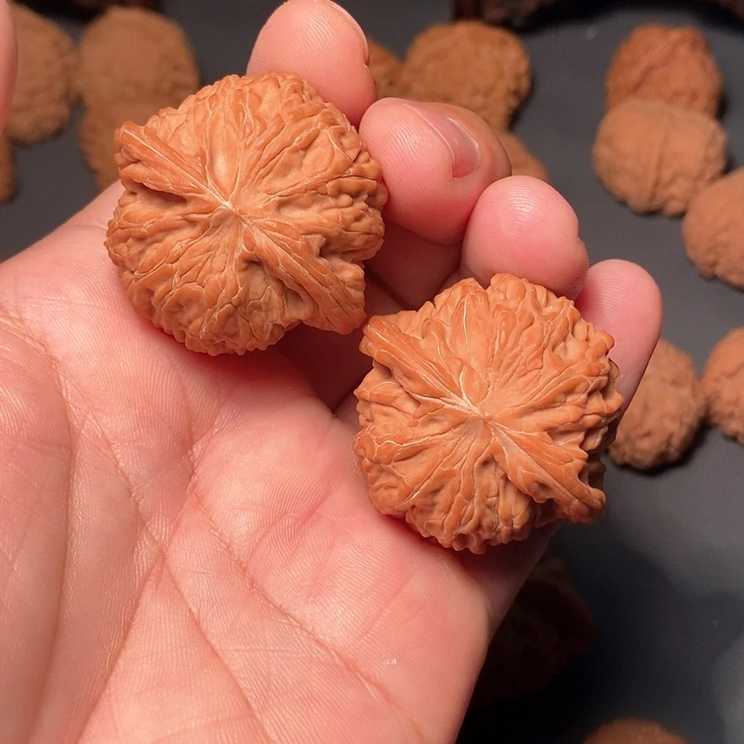 吊坠文玩核桃易**鳞41尺，全品无修磨盘