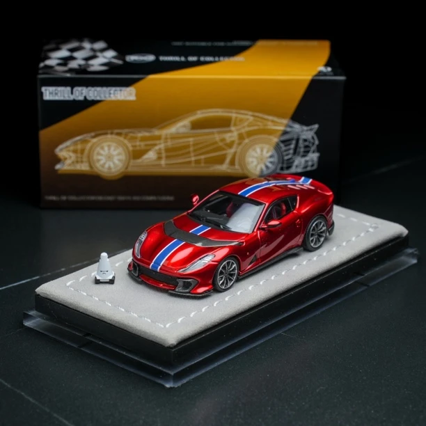 TOC 富美 1:64 法拉利812C 金属红 爱车模定制 合金车模