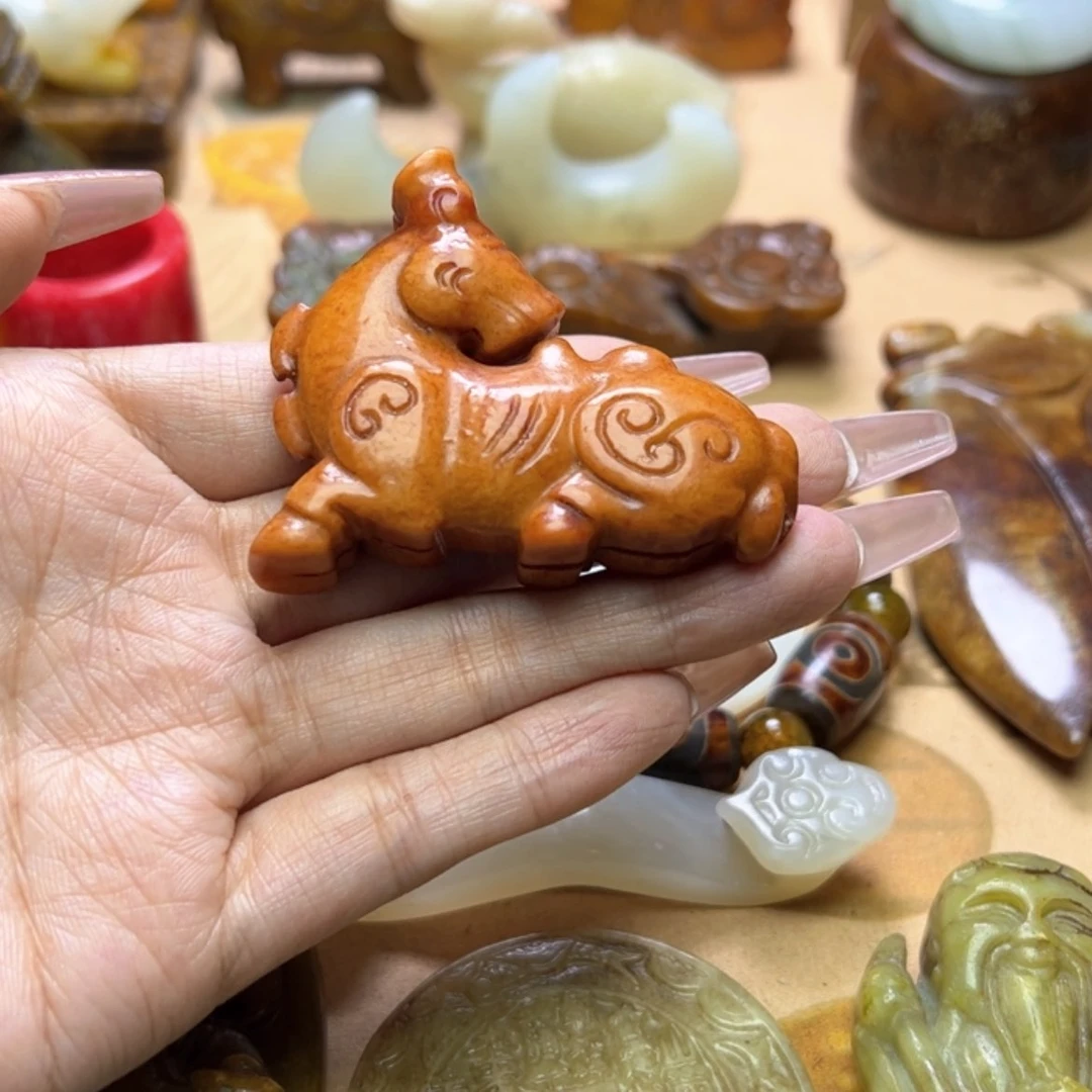 【闪购商品】蛇纹石玉颈饰未镶嵌