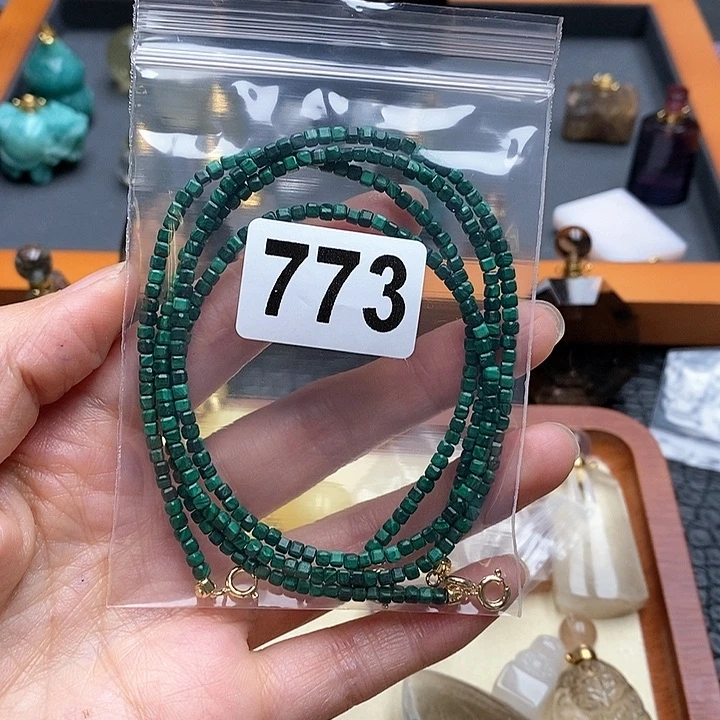 【闪购商品】水晶项链未镶嵌嘻**9