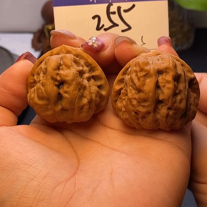 吊坠桃核蛤蟆头42有修s