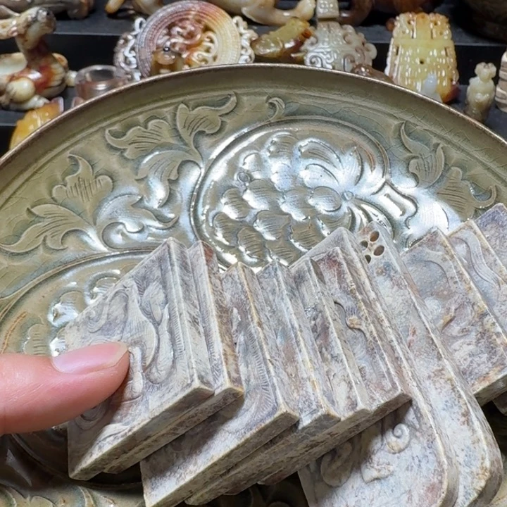 用***1瓷片双鱼青瓷开片大碗