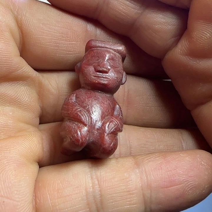 和田玉未镶嵌挂件金