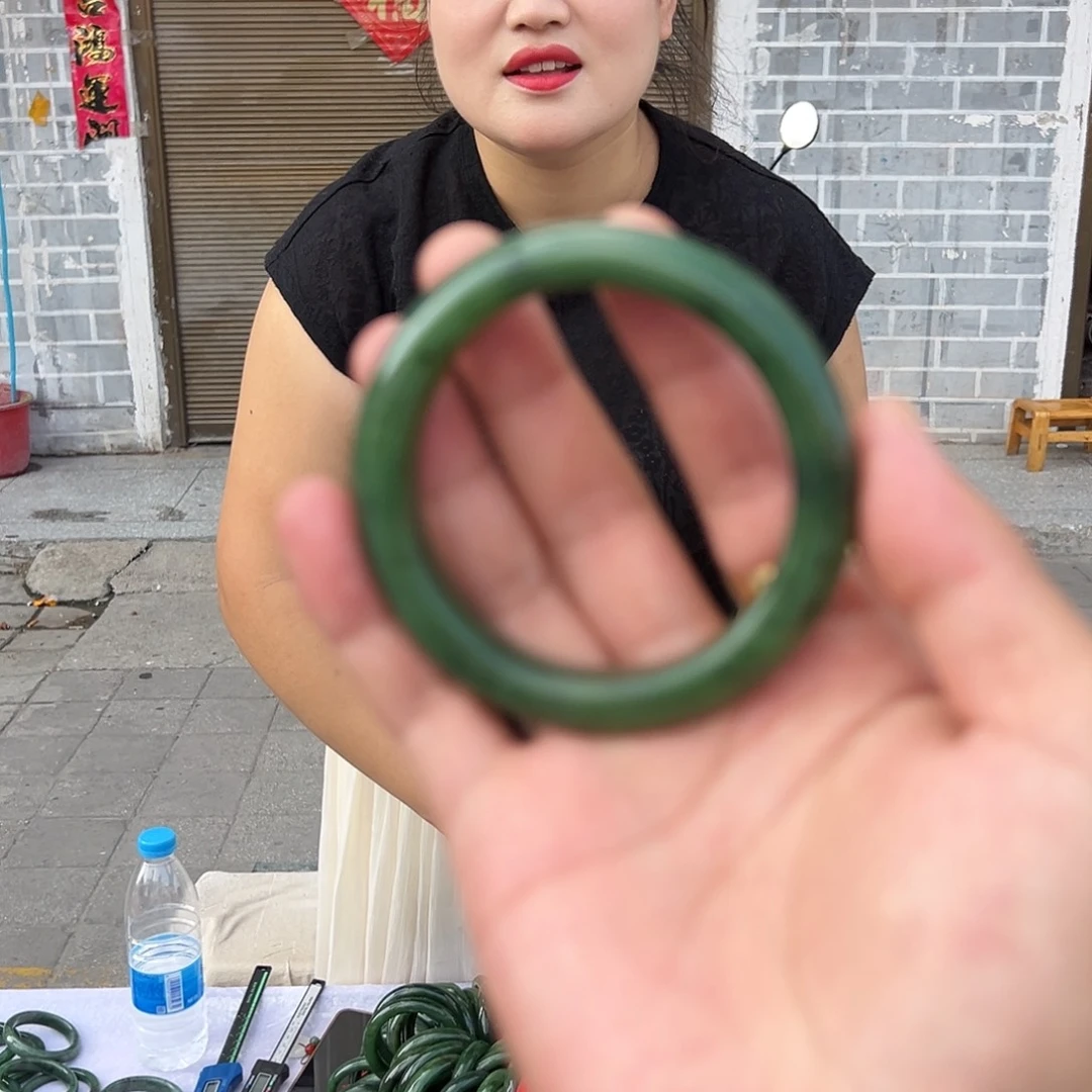 和田玉（碧玉）手镯未镶嵌