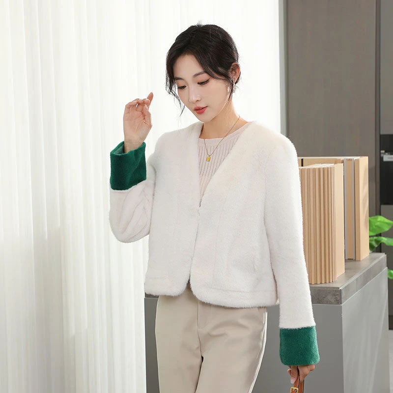 D22新款短款外套貂绒女士外套时尚保暖女士秋冬立领冬季