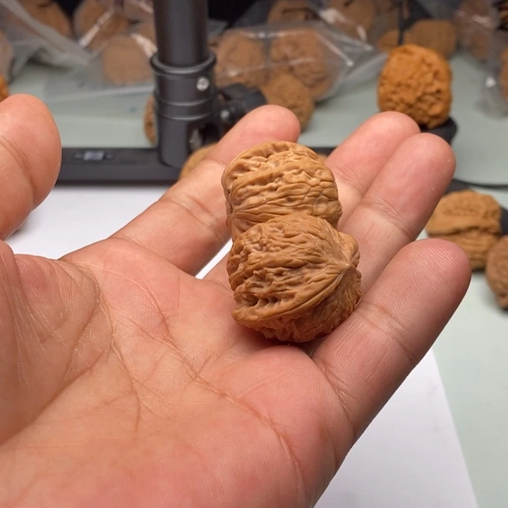 文玩核桃吊坠我****-111111111111