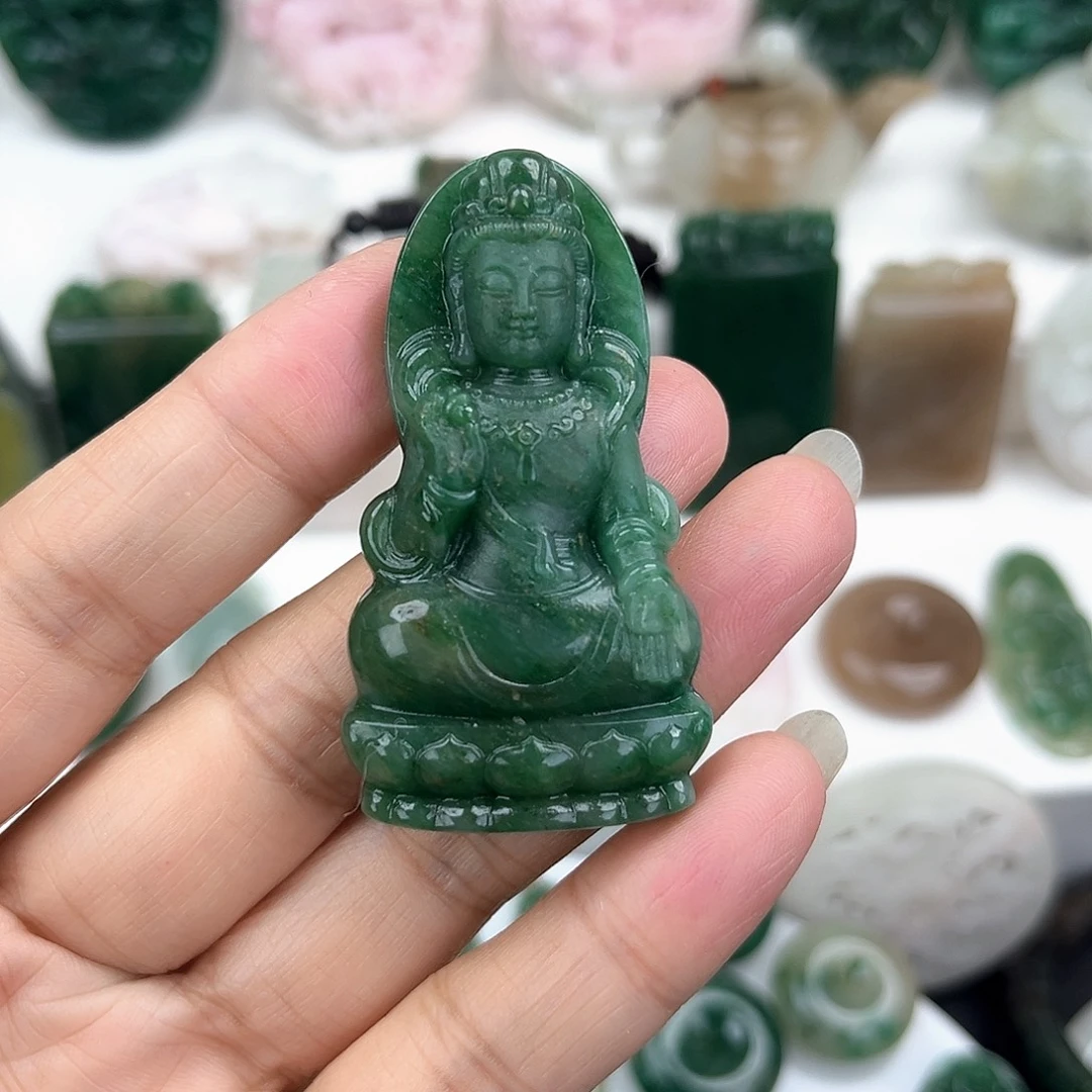 未镶嵌独山玉颈饰