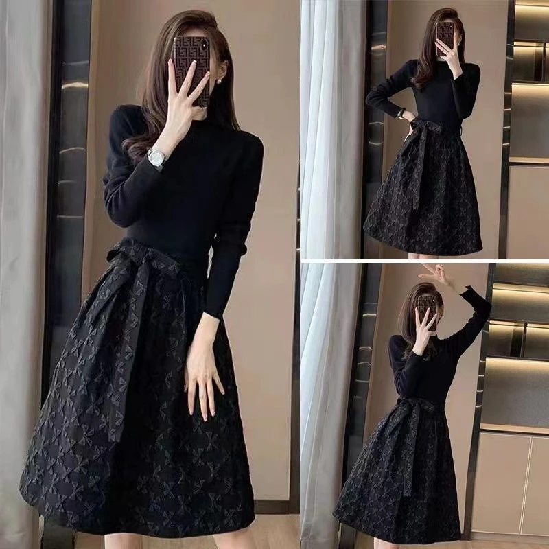 黑色赫本连衣裙假两件女秋冬季2025新款时尚气质收腰显瘦小黑裙子