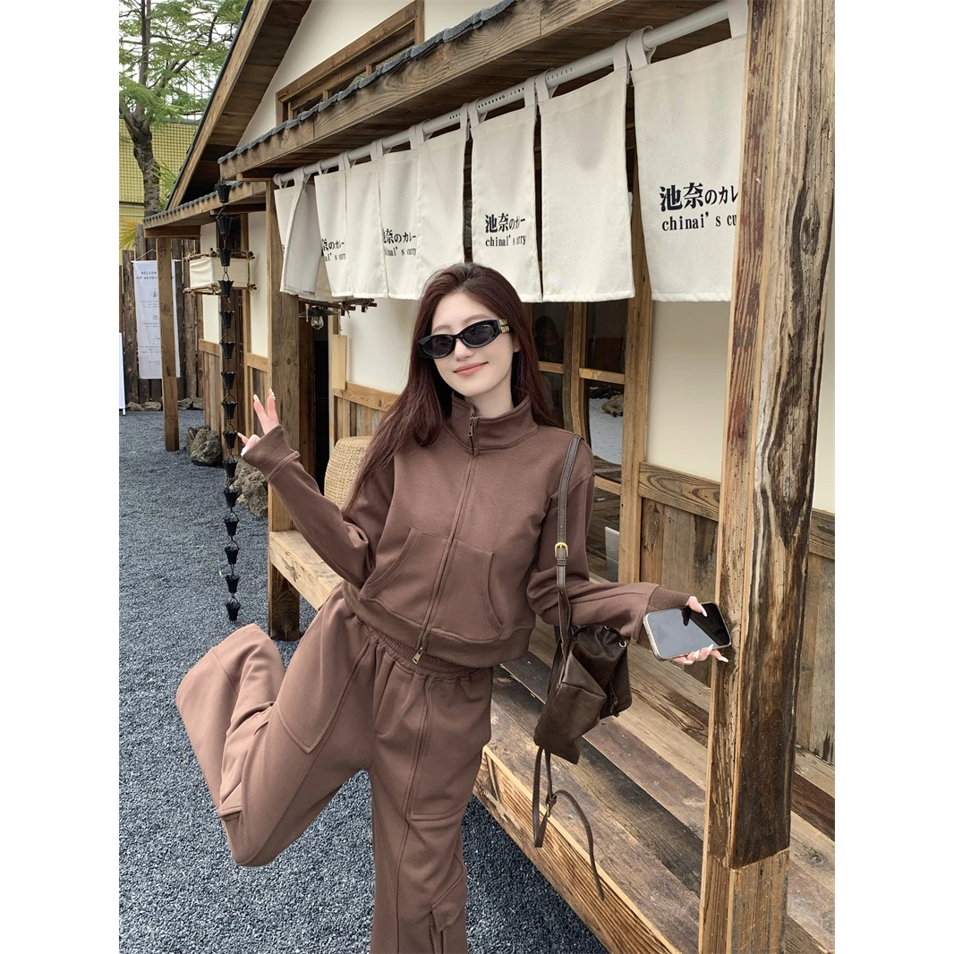 2025秋季新款法式心机设计感小众高级感重立裁重工咖色卫衣套装