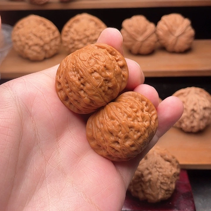 吊坠文玩核桃38边肚红皮全品铁锤37克