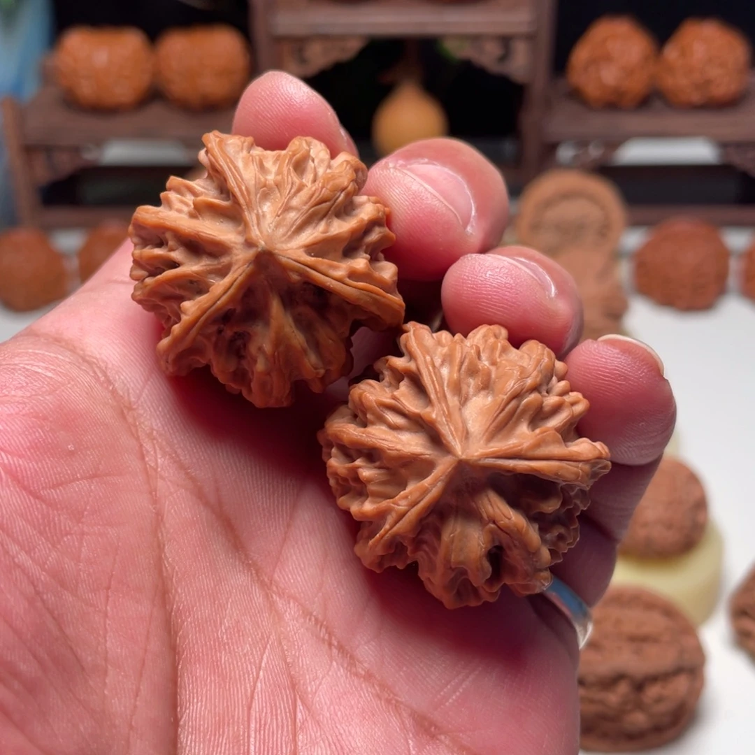 吊坠文玩核桃岐山三棱