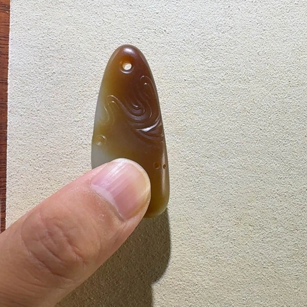 萌***猛和田玉未镶嵌颈饰