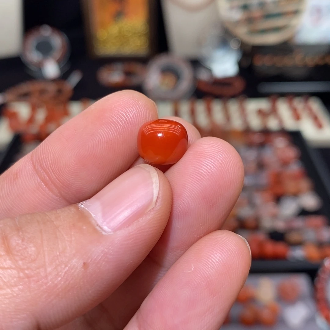 南红玛瑙冰飘未镶嵌老型8*9