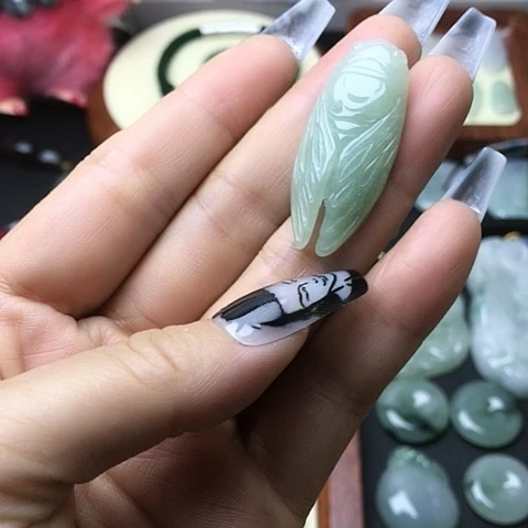 吊坠(赠链)未镶嵌翡翠