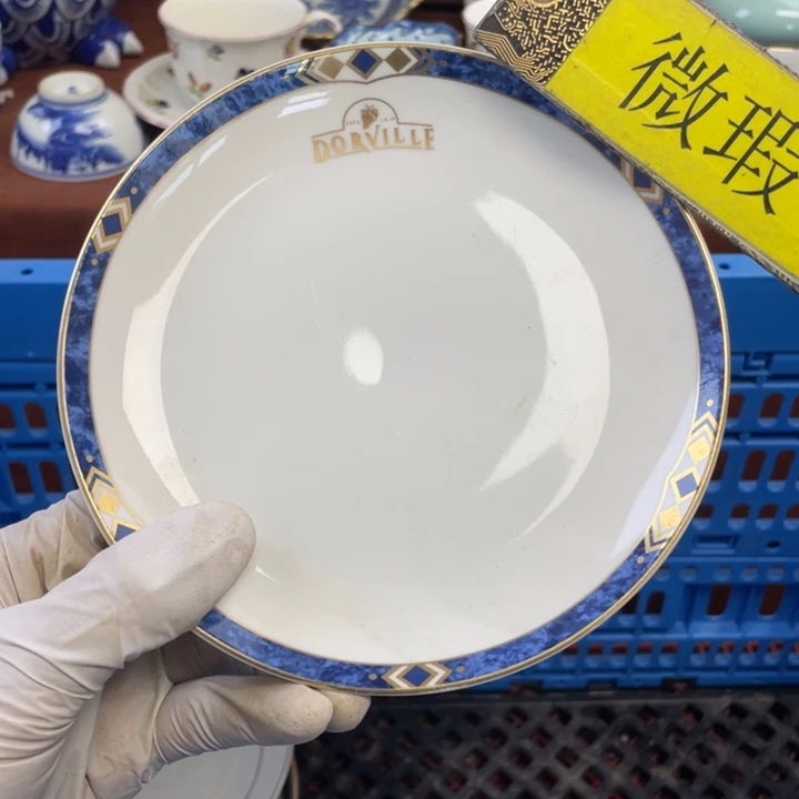 他家瓷器真美…开播了